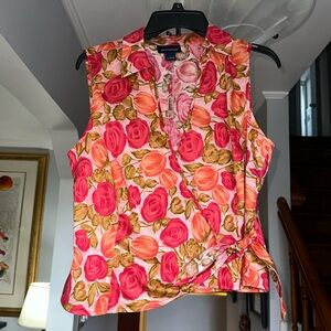 🎤🎉 Ann Taylor Floral Wrap Top Sz 12